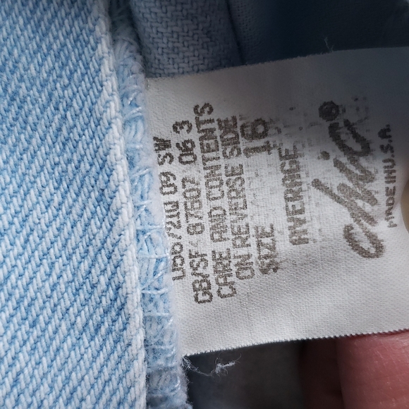 Chic 90's Vintage High Waist Womens Jean Shorts 30" Waist X 9-1/2" Inseam Length - Picture 10 of 11